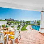 Villa Damara